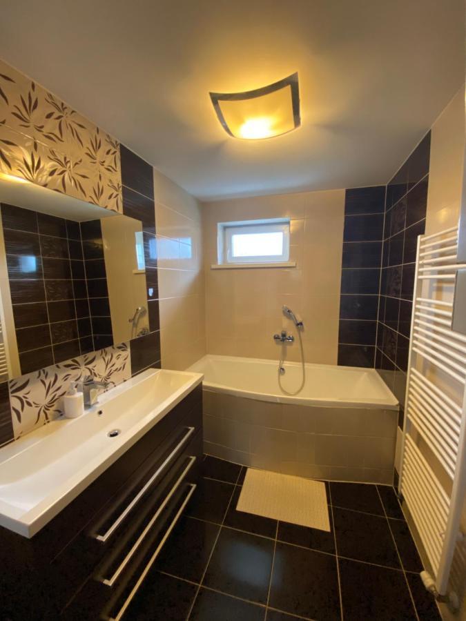 Lovely Apartment - Zilina Centrum Экстерьер фото